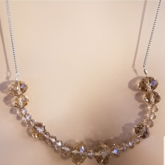 VINTAGE CHAMPAGNE COLORED GLASS CRYSTAL NECKLACE - Picture 3 of 4